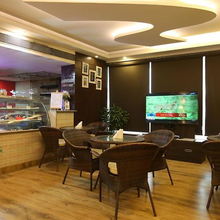 Hotel Gateway Grandeur Guwahati Luaran gambar