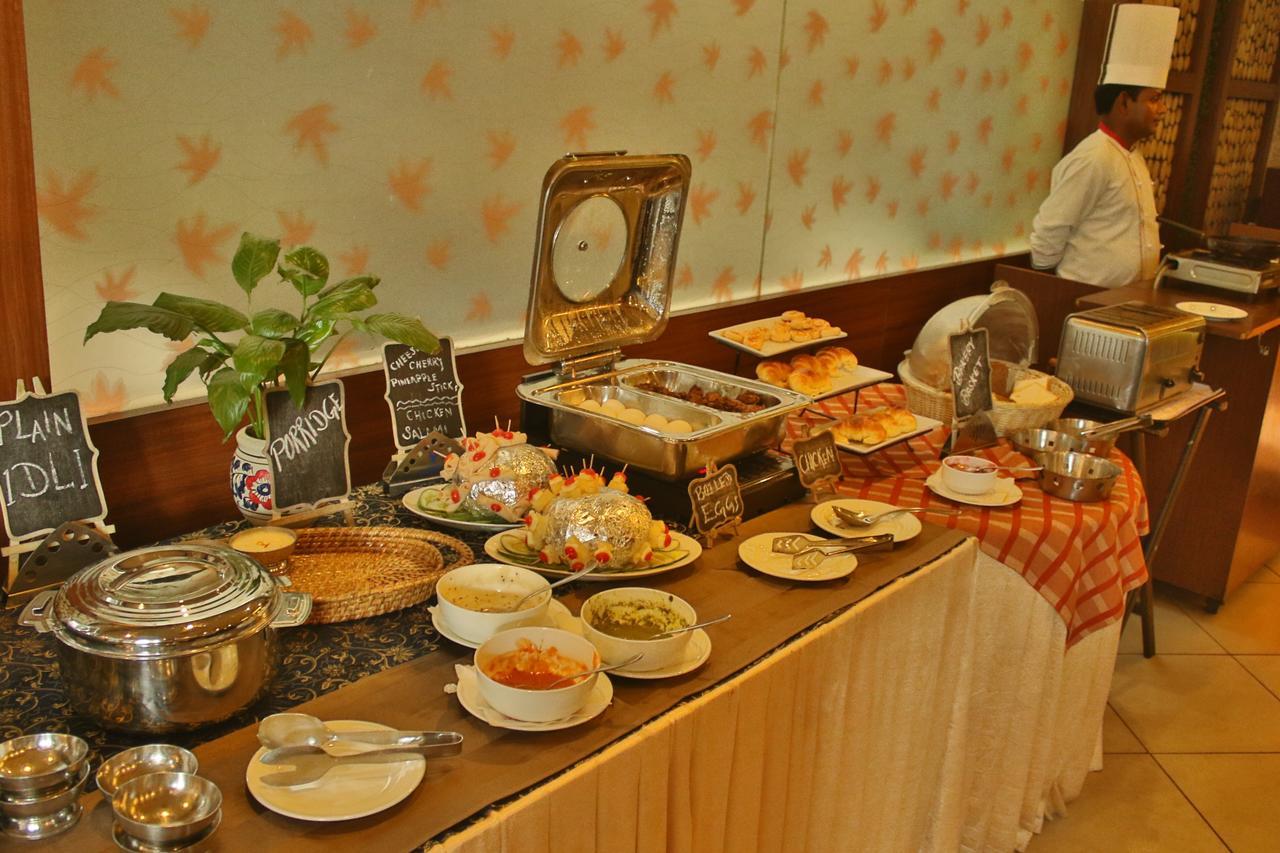 Hotel Gateway Grandeur Guwahati Luaran gambar