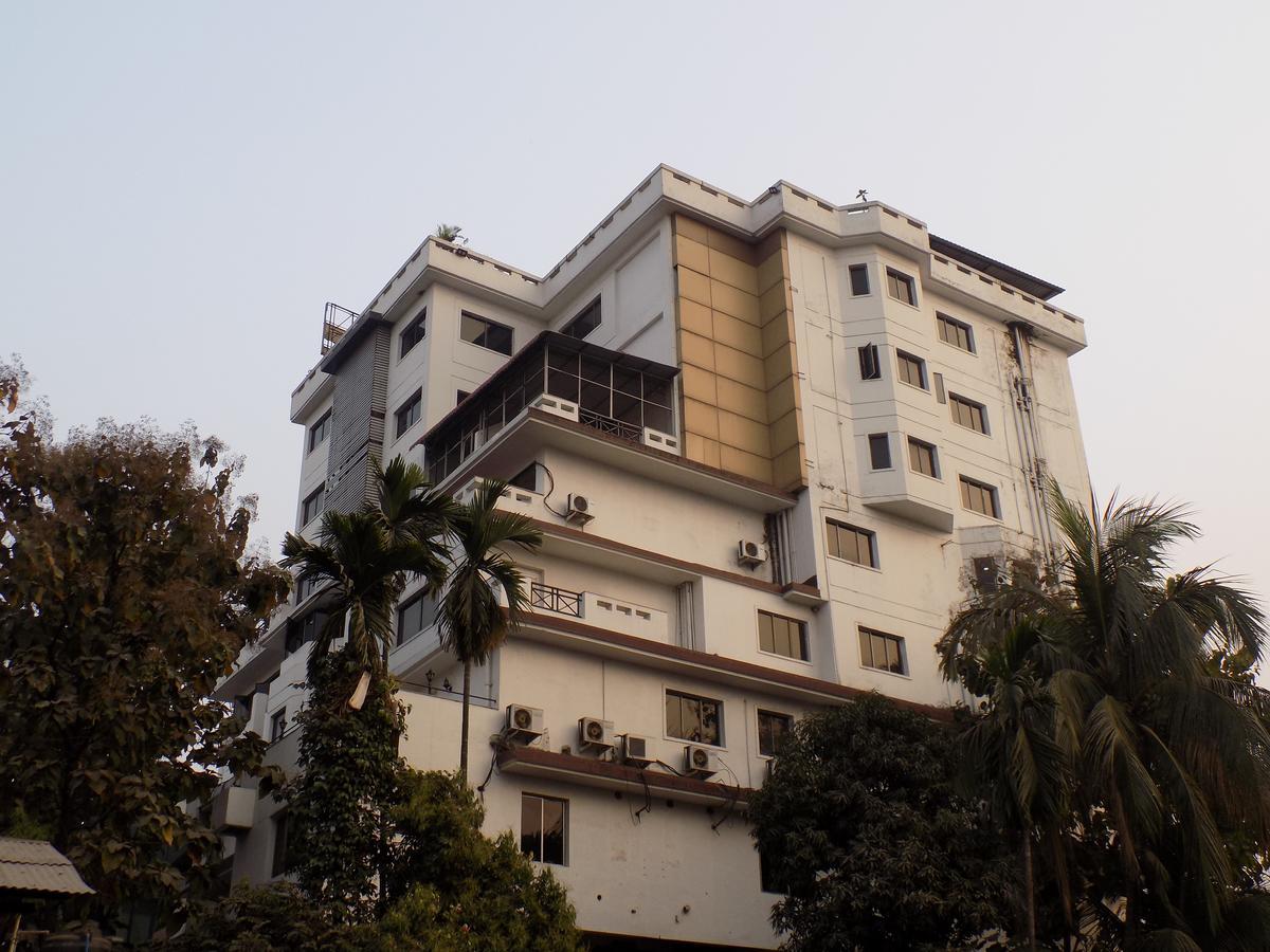 Hotel Gateway Grandeur Guwahati Luaran gambar